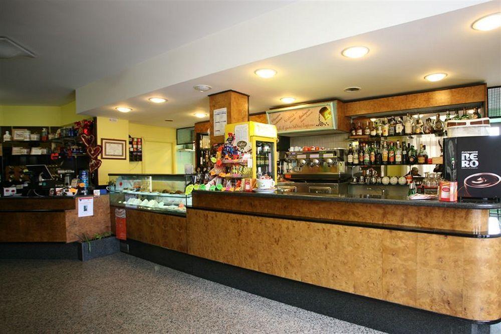 Hotel I Duchi Camerino Exterior photo